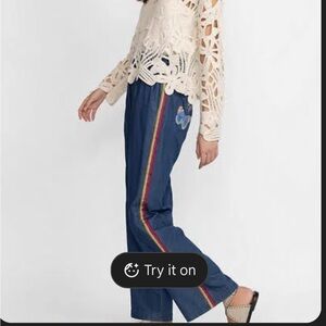 Johnny Was workshop denim blue Paradisio pull on pants. Large